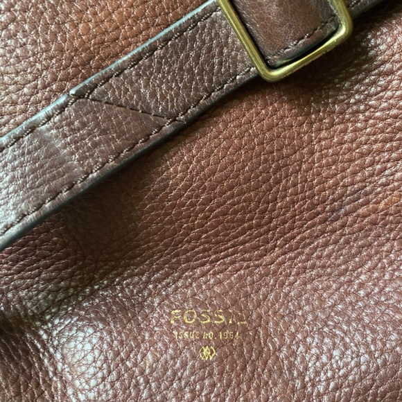 Elegant Brown Leather Tote Bag - Picture 3 of 6